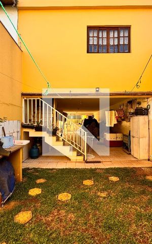 Casa à venda com 195m², 3 quartos e 7 vagas Casa à venda com 195m², 3 quartos e 7 vagasQuintal/ jardim