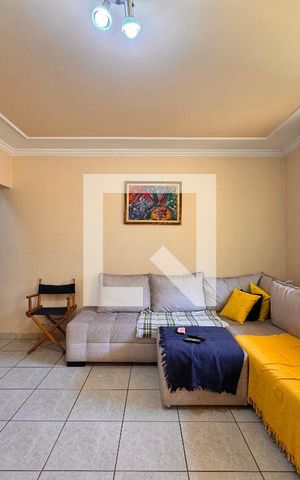 Casa à venda com 195m², 3 quartos e 7 vagas Casa à venda com 195m², 3 quartos e 7 vagasSala