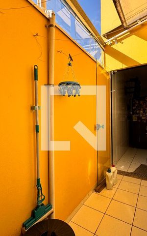 Casa à venda com 195m², 3 quartos e 7 vagas Casa à venda com 195m², 3 quartos e 7 vagasLavanderia
