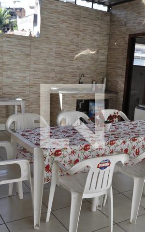 Casa à venda com 227m², 3 quartos e 1 vagaÁrea comum