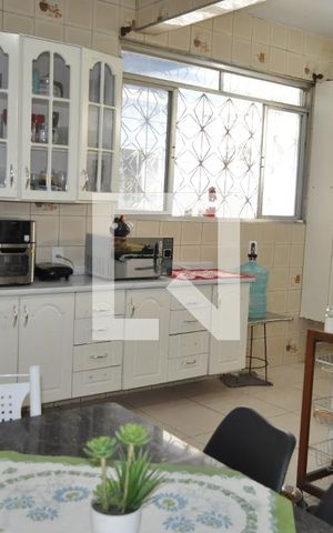 Casa à venda com 227m², 3 quartos e 1 vagaCozinha