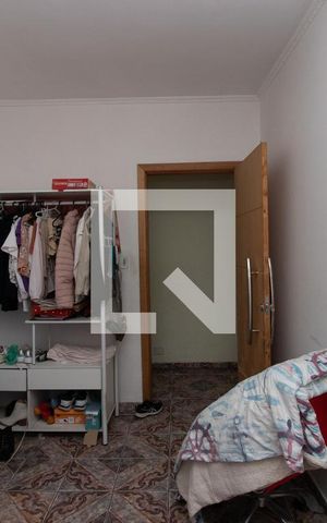 Casa à venda com 150m², 4 quartos e sem vaga Casa à venda com 150m², 4 quartos e sem vagaQuarto 1
