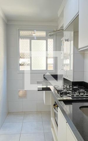 Apartamento para alugar com 43m², 2 quartos e 1 vaga Apartamento para alugar com 43m², 2 quartos e 1 vagaCozinha e Área de Serviço