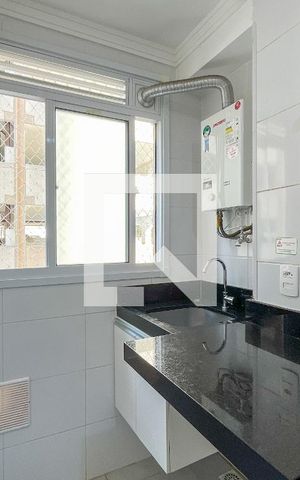 Apartamento para alugar com 43m², 2 quartos e 1 vaga Apartamento para alugar com 43m², 2 quartos e 1 vagaÁrea de Serviço
