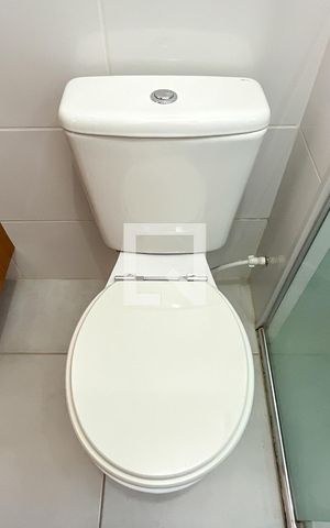 Apartamento para alugar com 43m², 2 quartos e 1 vaga Apartamento para alugar com 43m², 2 quartos e 1 vagaBanheiro