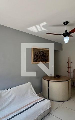 Apartamento à venda com 73m², 2 quartos e 1 vaga Apartamento à venda com 73m², 2 quartos e 1 vagaSala