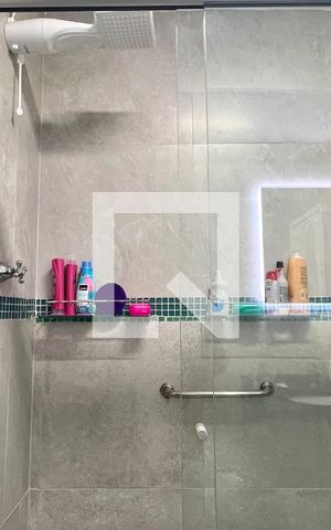 Apartamento à venda com 73m², 2 quartos e 1 vaga Apartamento à venda com 73m², 2 quartos e 1 vagaBanheiro