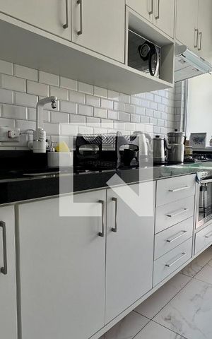 Apartamento à venda com 73m², 2 quartos e 1 vaga Apartamento à venda com 73m², 2 quartos e 1 vagaCozinha