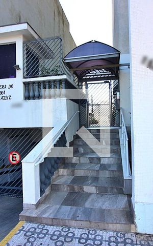 Apartamento para alugar com 74m², 2 quartos e 1 vagaFachada 
