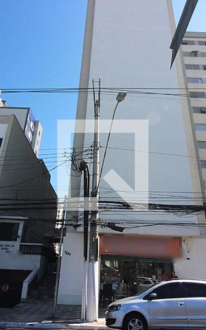 Apartamento para alugar com 74m², 2 quartos e 1 vagaFachada 