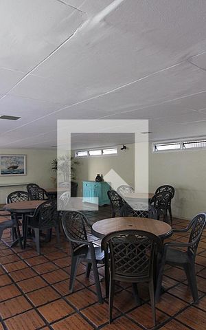 Apartamento para alugar com 74m², 2 quartos e 1 vagaÁrea comum - Salão de festas