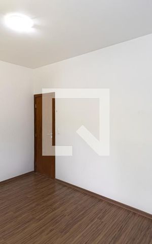 Casa de condomínio à venda com 240m², 3 quartos e 2 vagas Casa de condomínio à venda com 240m², 3 quartos e 2 vagasQuarto 1