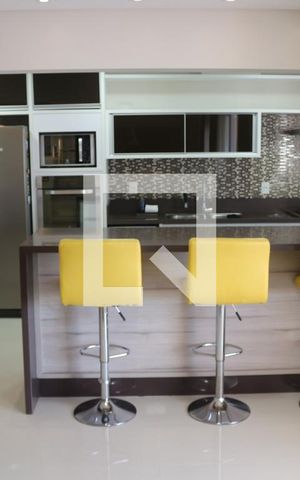 Apartamento à venda com 124m², 2 quartos e 3 vagasCozinha