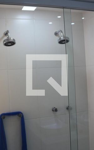 Apartamento à venda com 124m², 2 quartos e 3 vagasBanheiro da Suíte 1