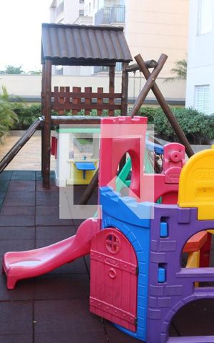Apartamento à venda com 124m², 2 quartos e 3 vagasÁrea comum - Playground