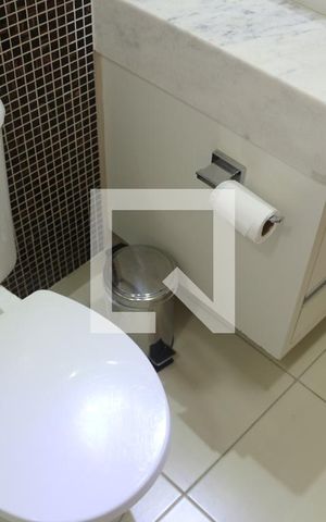 Apartamento à venda com 124m², 2 quartos e 3 vagasBanheiro da Suíte 1