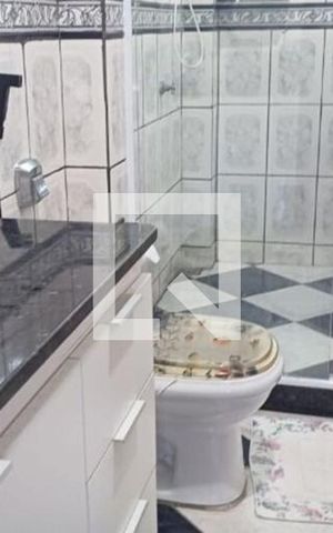 Casa à venda com 84m², 1 quarto e 5 vagas