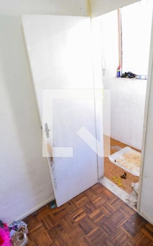 Apartamento à venda com 65m², 2 quartos e 1 vaga Apartamento à venda com 65m², 2 quartos e 1 vagaQuarto de Serviço