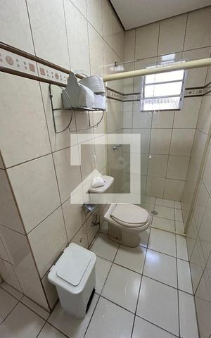 Casa à venda com 290m², 7 quartos e 8 vagas Casa à venda com 290m², 7 quartos e 8 vagasBanheiro 3