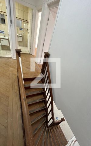 Casa à venda com 290m², 7 quartos e 8 vagas Casa à venda com 290m², 7 quartos e 8 vagasHall do 2ºandar
