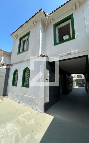 Casa à venda com 290m², 7 quartos e 8 vagas Casa à venda com 290m², 7 quartos e 8 vagasFachada da casa