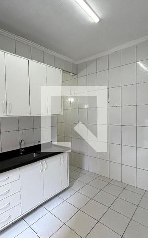 Casa à venda com 290m², 7 quartos e 8 vagas Casa à venda com 290m², 7 quartos e 8 vagasCozinha