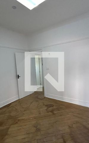 Casa à venda com 290m², 7 quartos e 8 vagas Casa à venda com 290m², 7 quartos e 8 vagasquarto 1