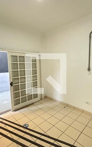Casa à venda com 290m², 7 quartos e 8 vagas Casa à venda com 290m², 7 quartos e 8 vagasDespensa