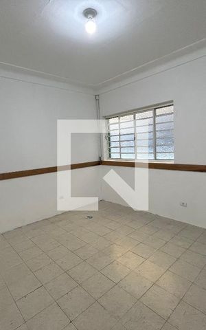 Casa à venda com 290m², 7 quartos e 8 vagas Casa à venda com 290m², 7 quartos e 8 vagasSala de Jantar