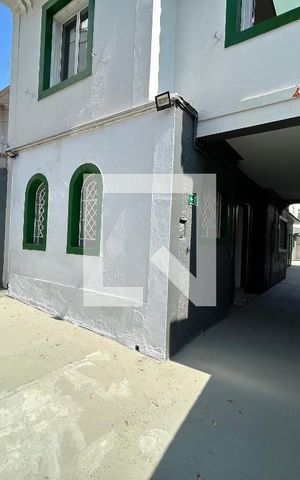 Casa à venda com 290m², 7 quartos e 8 vagas Casa à venda com 290m², 7 quartos e 8 vagasGaragem