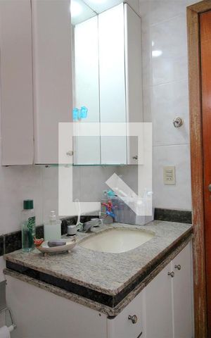 Apartamento à venda com 123m², 4 quartos e 2 vagasBanheiro da Suíte