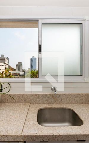 Apartamento à venda com 70m², 2 quartos e 1 vaga Apartamento à venda com 70m², 2 quartos e 1 vagaÁrea de Serviço