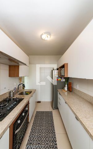 Apartamento à venda com 70m², 2 quartos e 1 vaga Apartamento à venda com 70m², 2 quartos e 1 vagaCozinha
