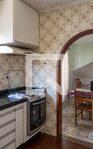 Casa à venda com 165m², 3 quartos e 3 vagas Casa à venda com 165m², 3 quartos e 3 vagasCozinha