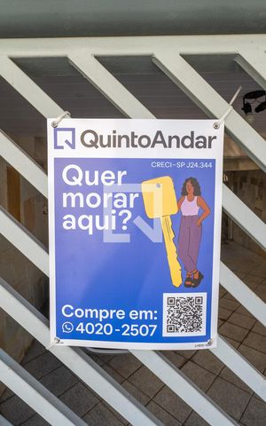 Casa à venda com 165m², 3 quartos e 3 vagas Casa à venda com 165m², 3 quartos e 3 vagasPlaca
