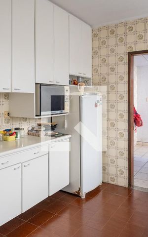 Casa à venda com 165m², 3 quartos e 3 vagas Casa à venda com 165m², 3 quartos e 3 vagasCozinha