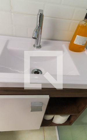 Studio para alugar com 18m², 1 quarto e sem vaga Studio para alugar com 18m², 1 quarto e sem vagaBanheiro