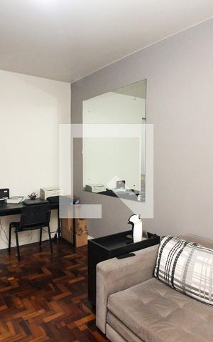 Apartamento à venda com 92m², 3 quartos e sem vaga Apartamento à venda com 92m², 3 quartos e sem vagaSala