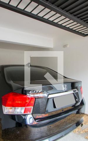 Casa à venda com 305m², 3 quartos e 3 vagas Casa à venda com 305m², 3 quartos e 3 vagasGaragem