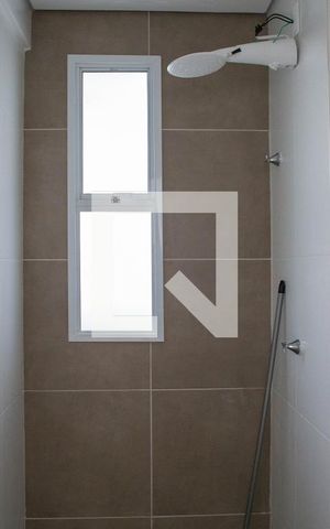 Apartamento à venda com 100m², 2 quartos e 2 vagas Apartamento à venda com 100m², 2 quartos e 2 vagasBanheiro