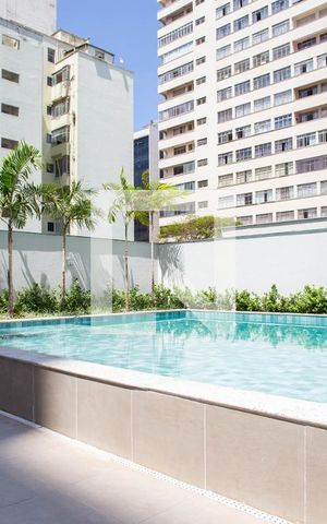 Apartamento à venda com 100m², 2 quartos e 2 vagas Apartamento à venda com 100m², 2 quartos e 2 vagasÁrea comum - Piscina