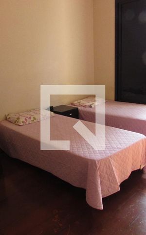 Apartamento à venda com 300m², 5 quartos e 5 vagasSuíte 1