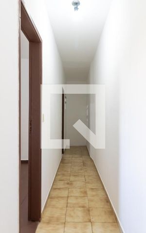 Casa para alugar com 48m², 1 quarto e sem vagaCorredor dos Quartos