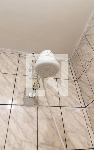 Casa para alugar com 48m², 1 quarto e sem vagaBanheiro