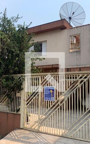 Casa à venda com 250m², 4 quartos e 4 vagasFachada