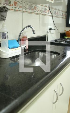 Apartamento à venda com 72m², 3 quartos e 2 vagasCozinha