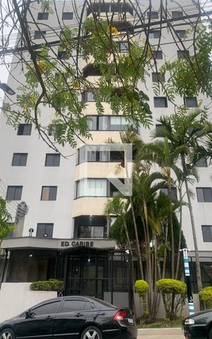 Apartamento à venda com 72m², 3 quartos e 2 vagasFachada