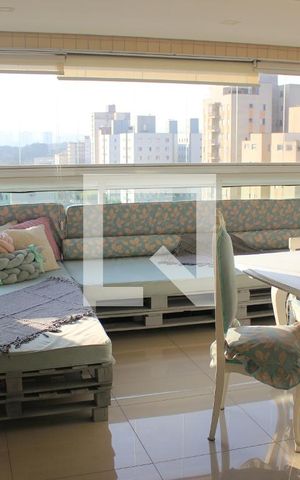 Apartamento à venda com 165m², 3 quartos e 3 vagasVaranda gourmet da sala