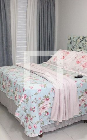 Apartamento à venda com 165m², 3 quartos e 3 vagasSuíte 2