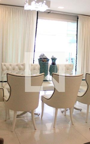 Apartamento à venda com 165m², 3 quartos e 3 vagasSala